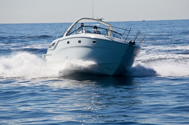 Bavaria Sport 34 bemutató hajó kettős motorizáltsággal