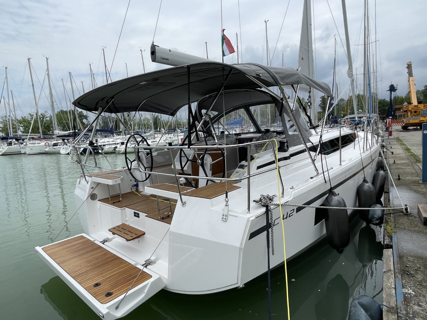 BAVARIA C42 - NANO